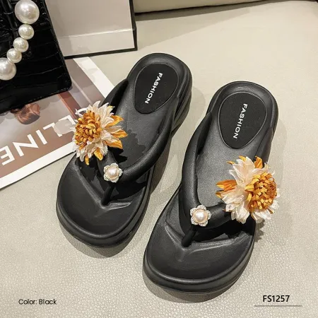 Bliss Cloud Women’s Slippers